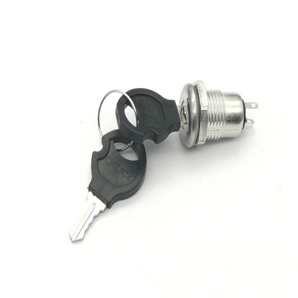 Electronic rotating switch key with key
