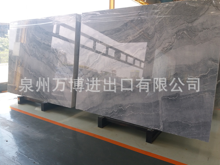 布鲁斯灰