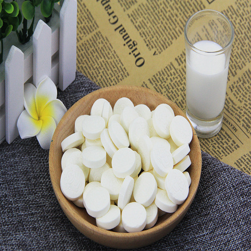Factory goods through Inner Mongolia specialties, cow colostrum milk beads, original flavor sour milk tablets children's leisure snacks 