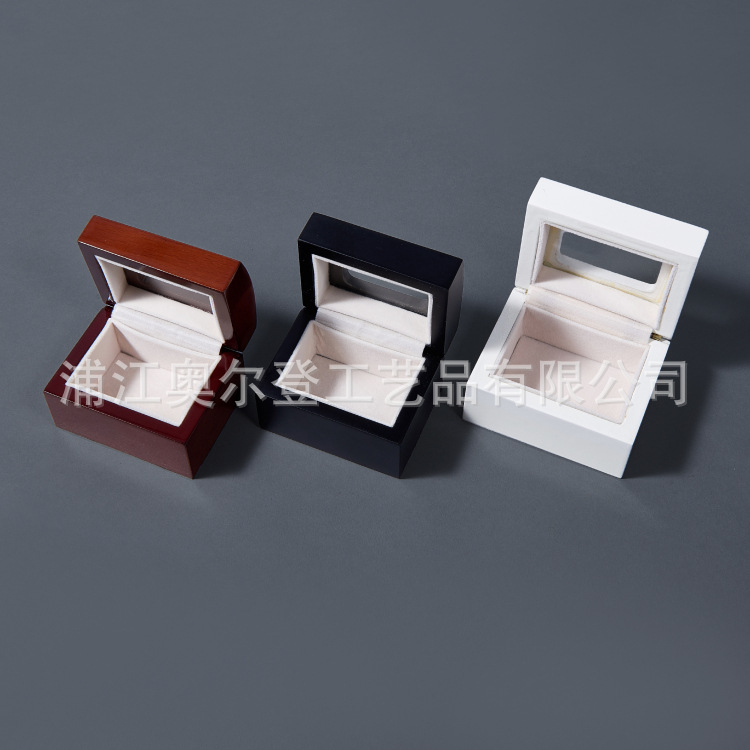 Customized and wholesale of portable mini pull-out wooden boxes, pull-out gift boxes, glass packaging boxes, and hollowed-out jewelry boxes detail image 3