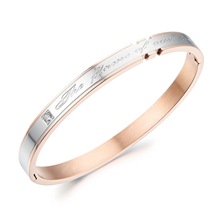 钛钢手镯 韩版时 尚情侣手镯 英文镶钻手镯厂家直批