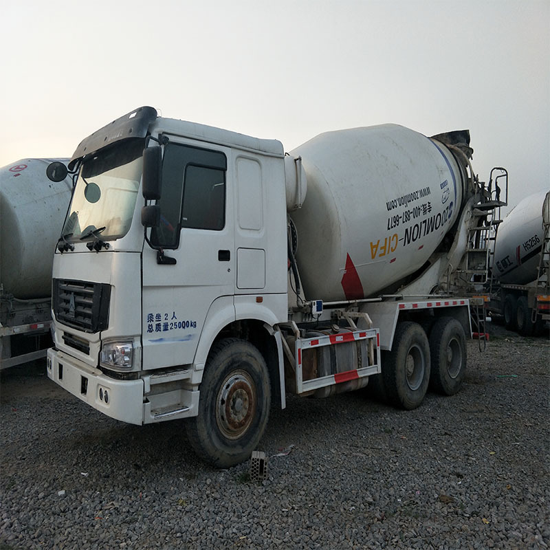 转让二手水泥搅拌罐车 二手豪沃12方14方搅拌车 手续齐全原版原装