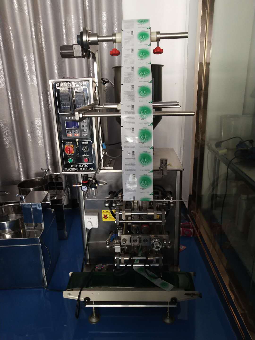 ����ȫ�Զ������ʽ��װ��С������װ�豸��ʽ��װ����������