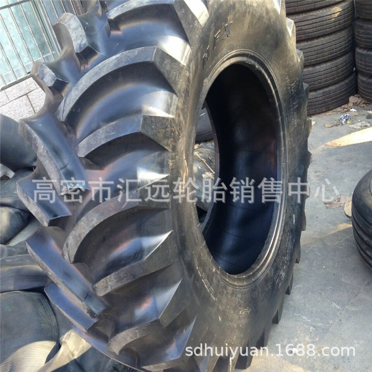 18.4-30农用拖拉机轮胎人字花纹轮胎16.9-30 16.9-34
