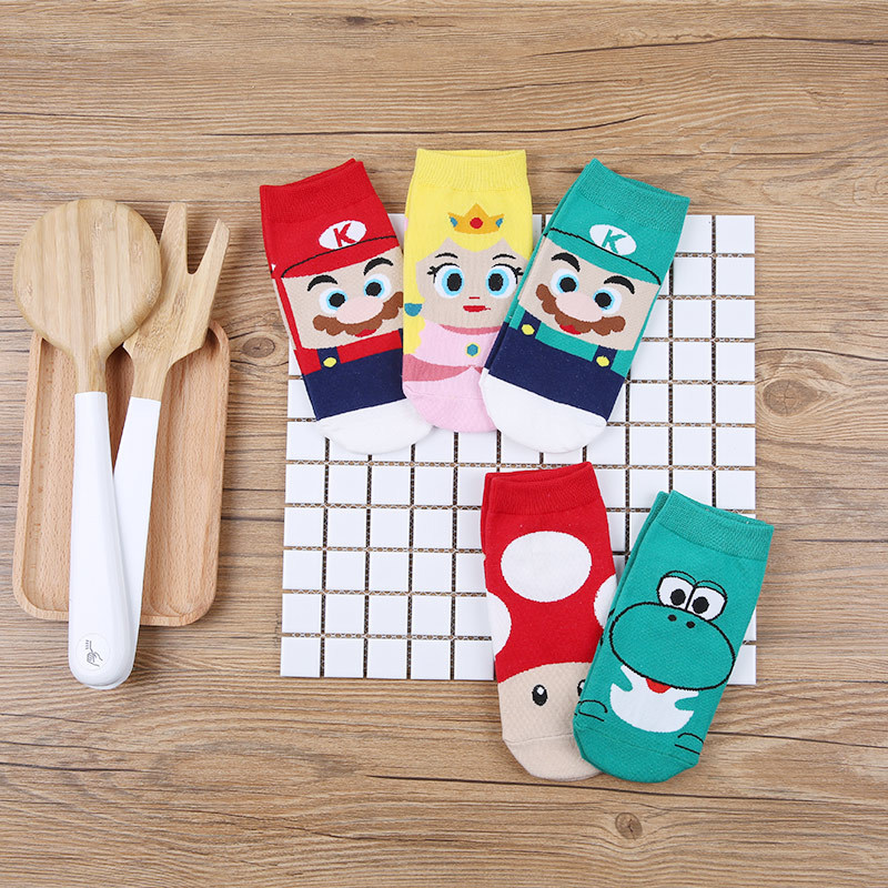 Calcetines de mujer de verano nuevos calcetines de mujer algodón peinado Calcetines de barco de mujer dibujos animados de mujer Mario Bros calcetines fábrica al por mayor