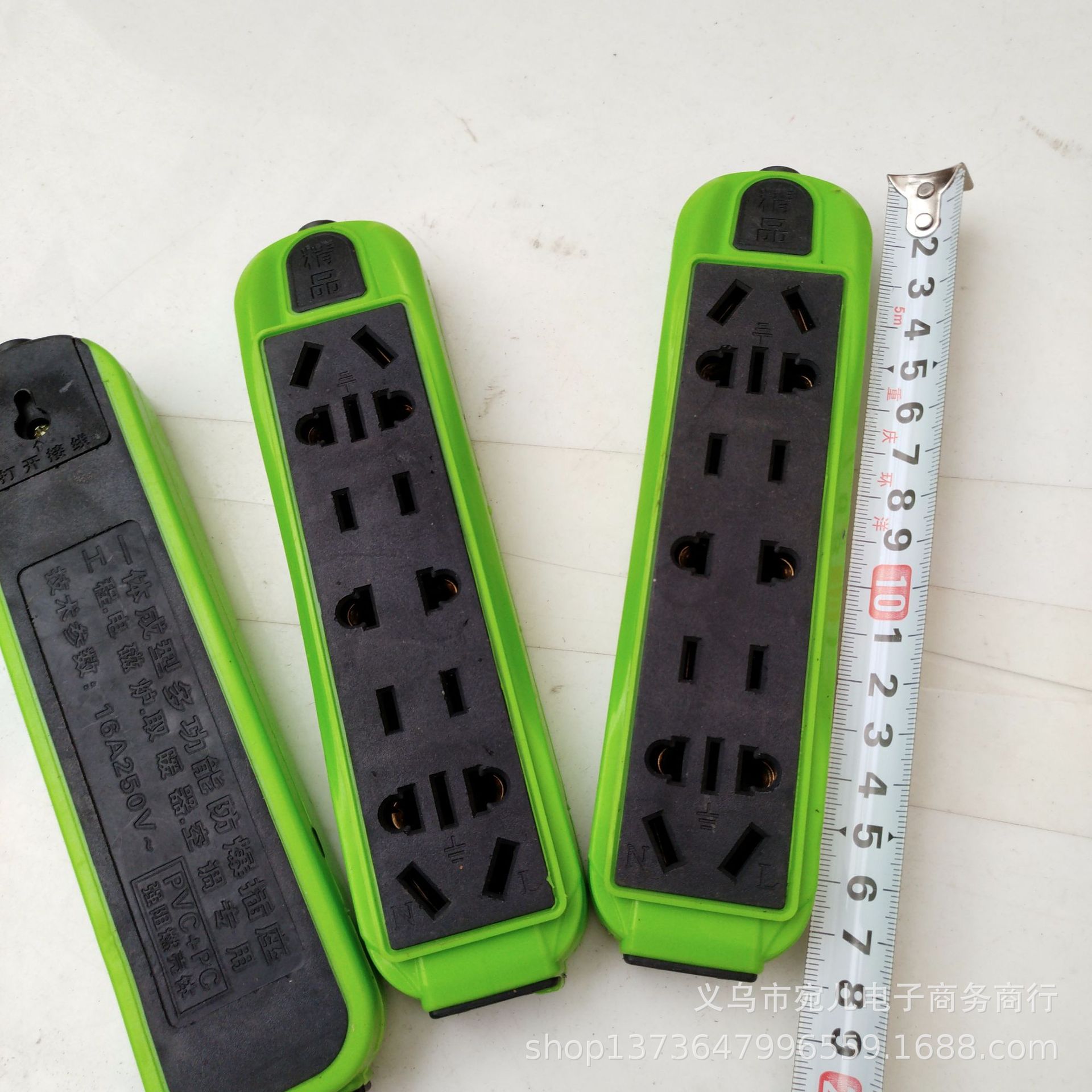 impicture-6b9e70bdeeddb3685d85