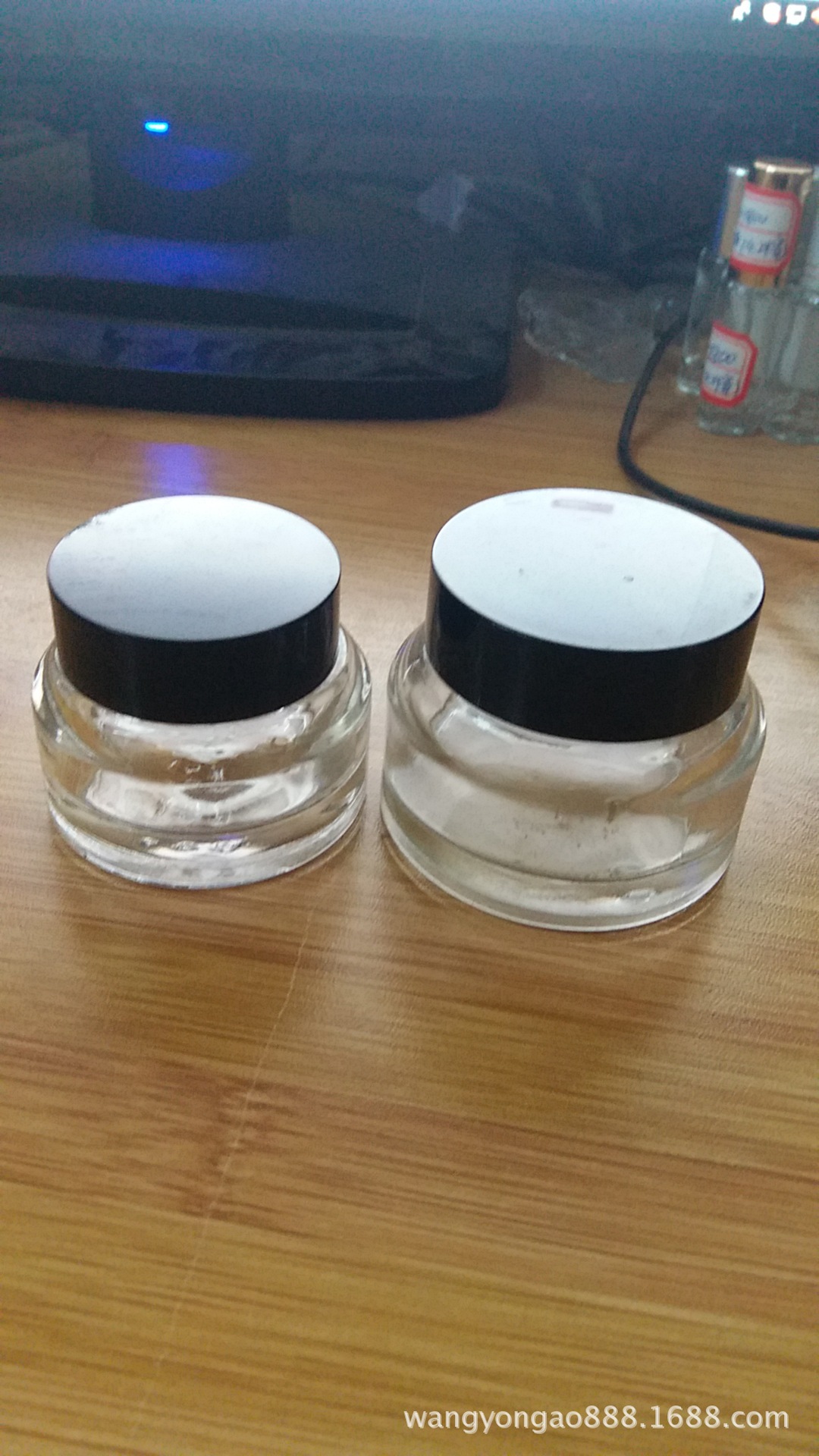 批发玻璃瓶 圆形指甲油瓶子 5ml玻璃指甲油空瓶   15ml指甲油瓶