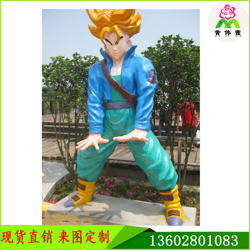 定制日本动漫老奶奶雕塑 泰国卡通雕塑 阿童木雕像 游乐场雕塑