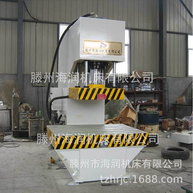 ����У��ѹ����200T  200�ֵ���Һѹ��