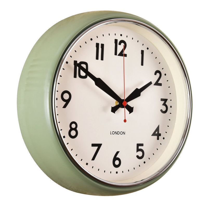 北欧简约创意现代客厅静音挂钟 日式时钟卧室时尚挂表球形石英钟