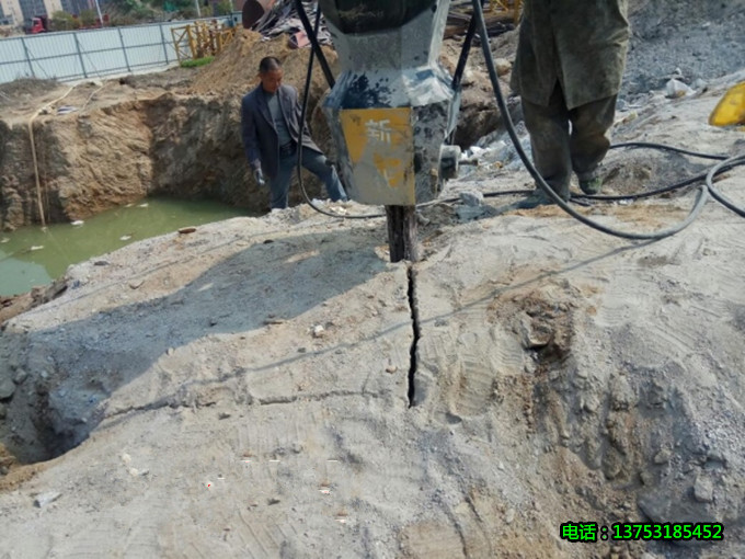 1531037582077418300-0_副本