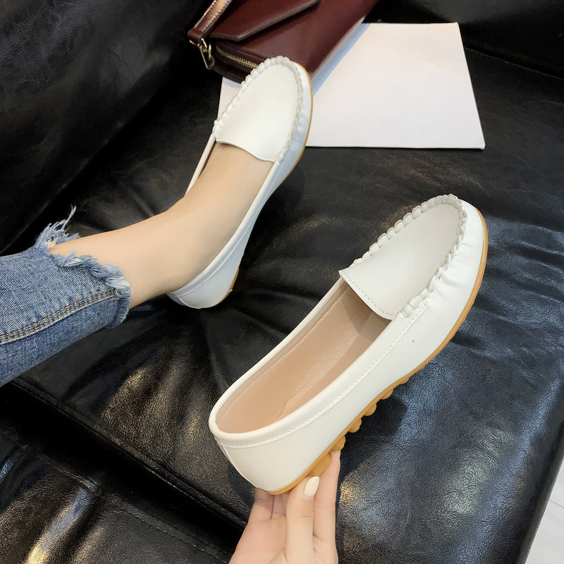 ladies flat shoes