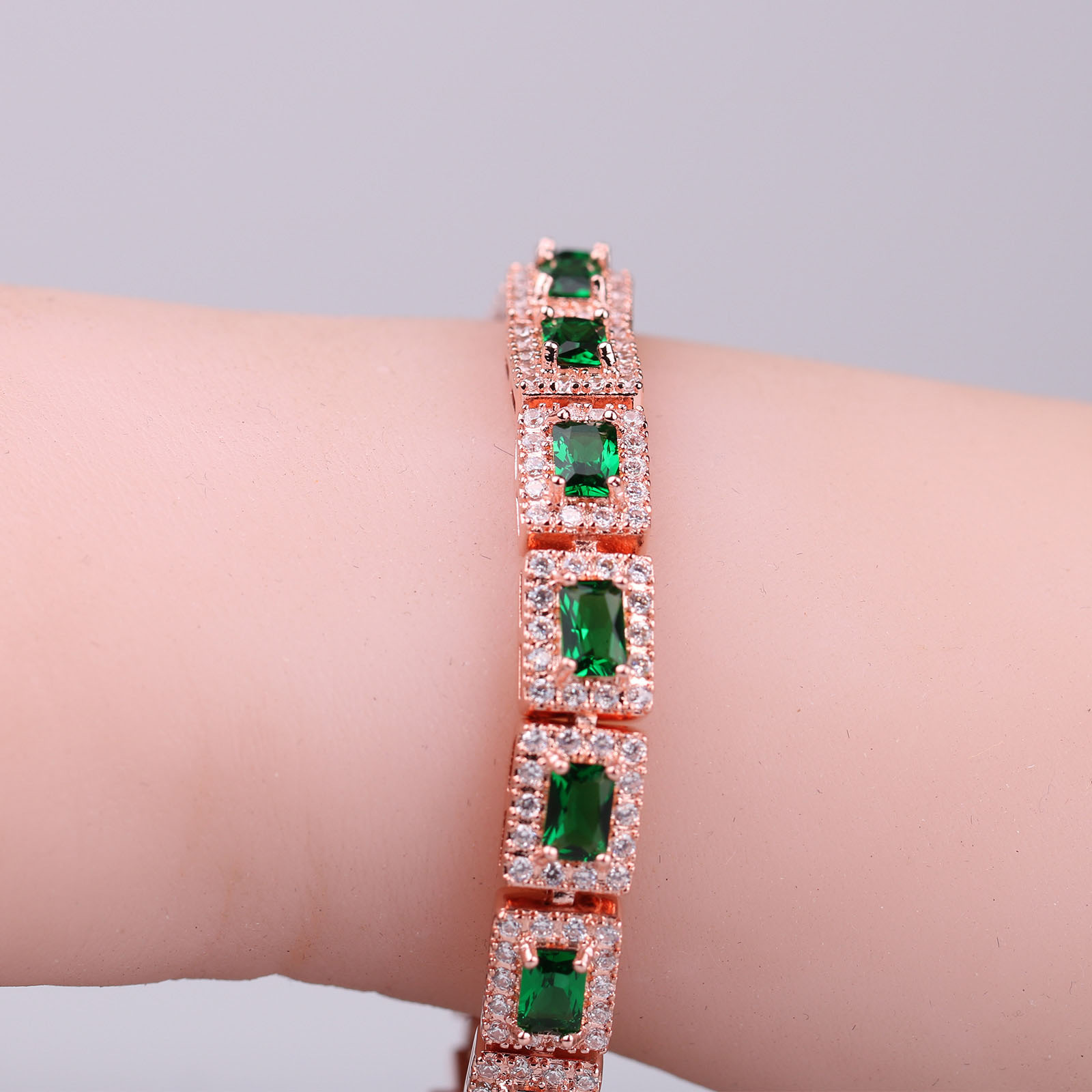 Zircon Link Bracelet For Women Starry Sky Style Diamond Bangle_voghion.com
