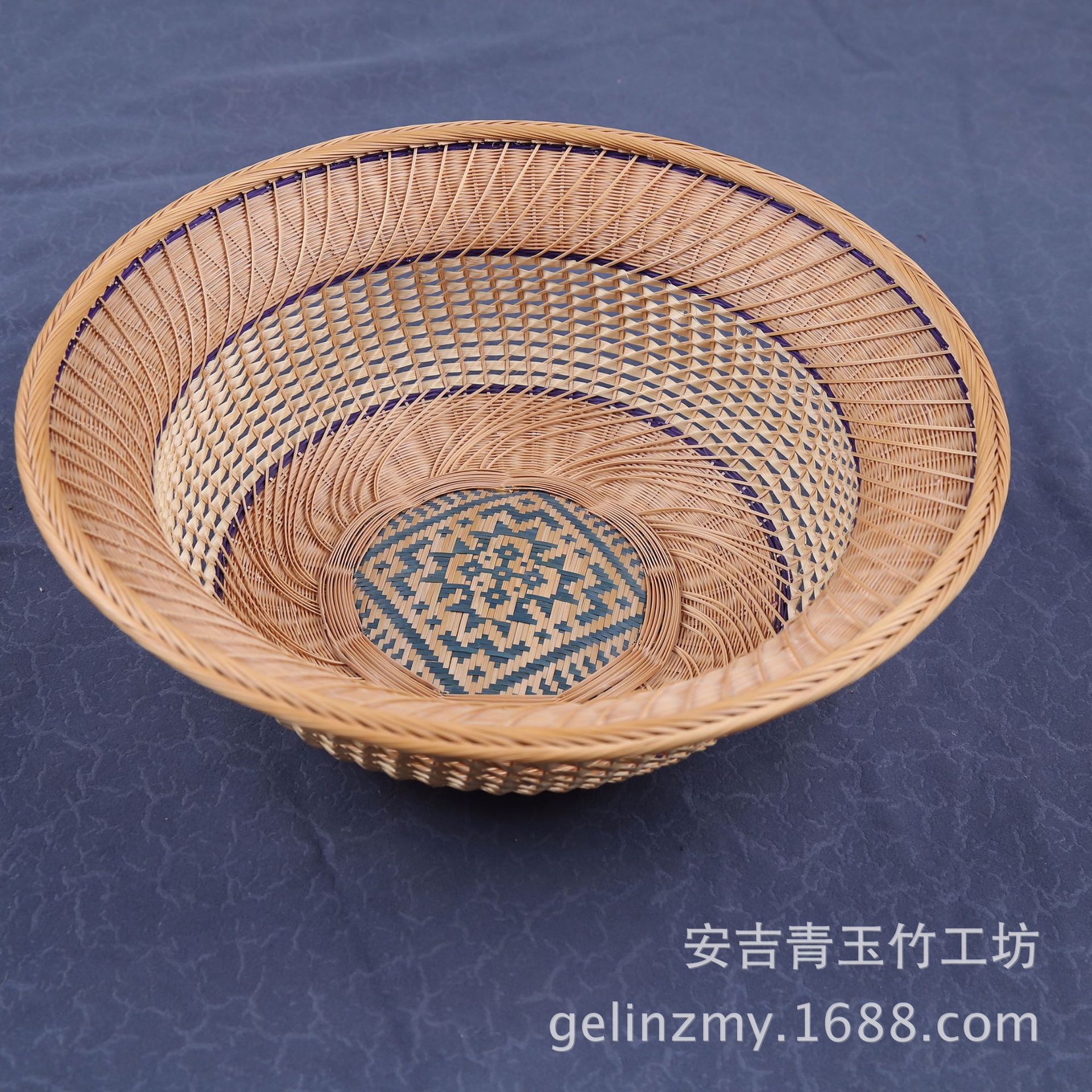 竹编的大圆盘叫什么,竹篾盘子,晒谷子的竹编的叫什么_大山谷图库