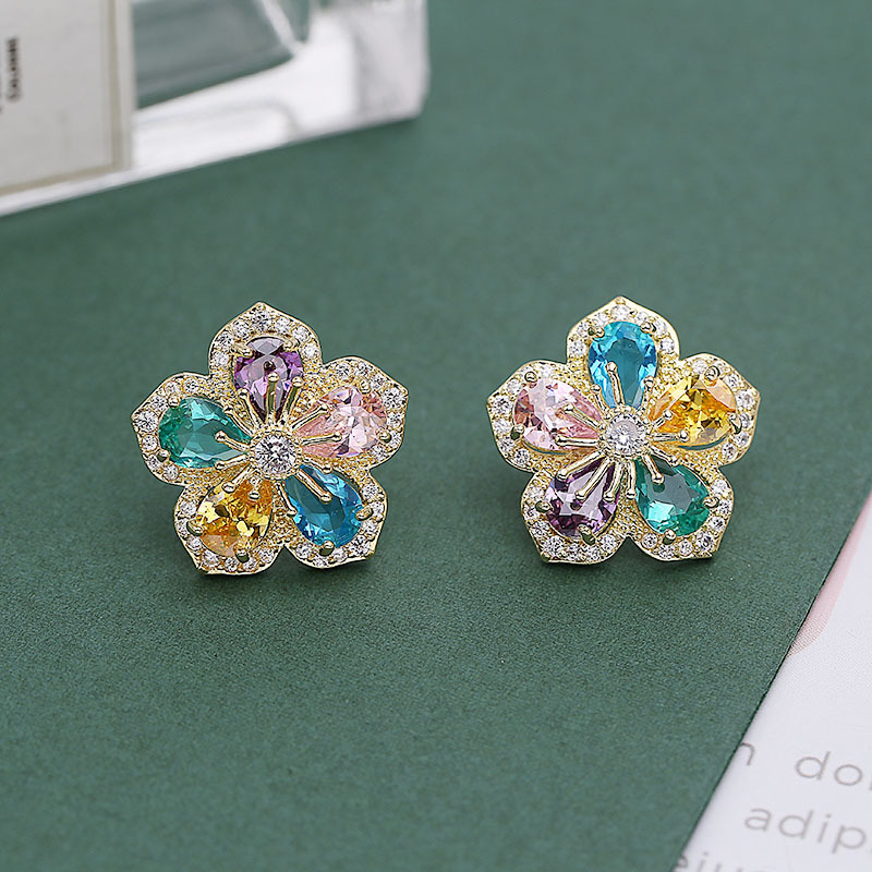 Earrings Three-dimensional Flower Ear Studs Female Wild Personality Ear Jewelry S925 Silver Post Wholesale display picture 7