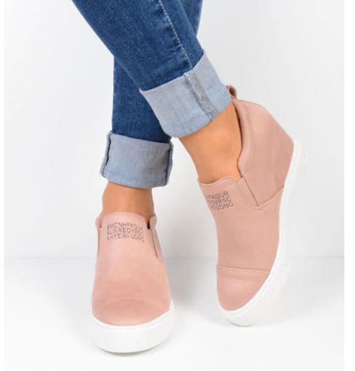 秋冬新款坡跟平底休闲鞋内增高圆头大码跨境女鞋爆款批发一件代发|ru