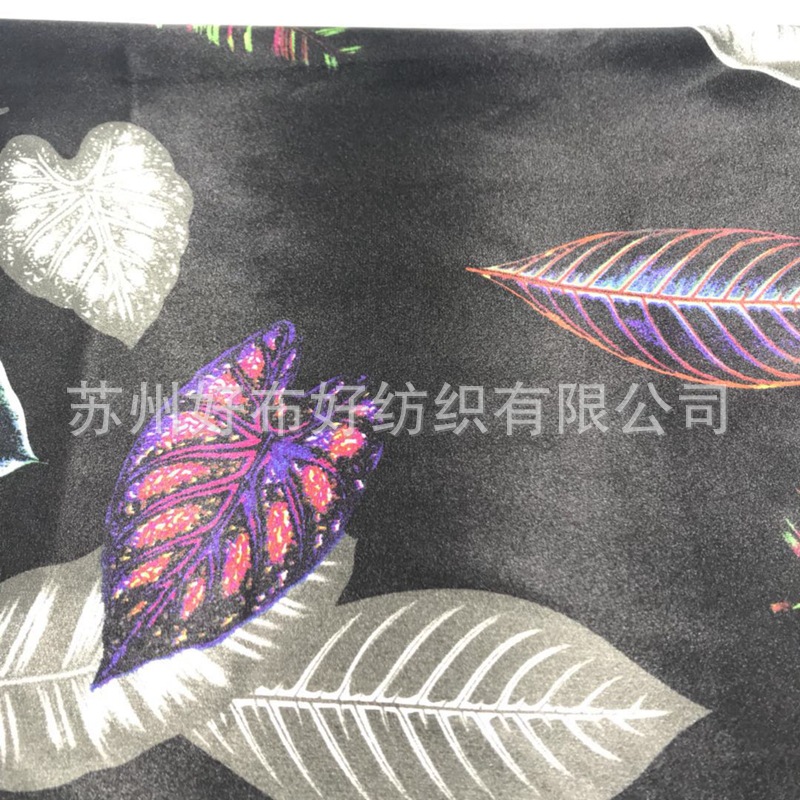 厂家供应色丁印花炫彩树叶水印花男装西服风衣夹克里布里料