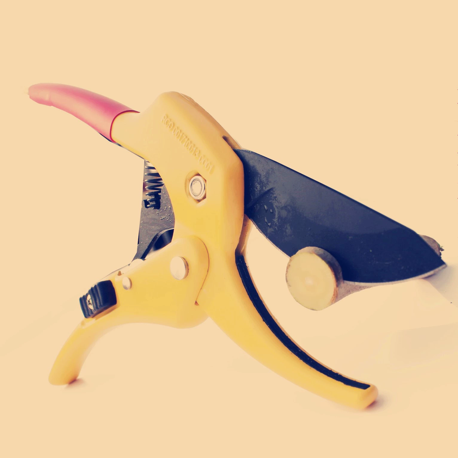 Садовые инструменты Секатор из сосны Секатор Тайвань SG-32 Шкивные ножницы трудосберегающие ручные ножницы Сменное лезвие