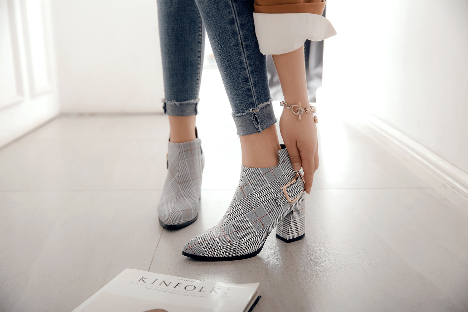 Bottes femme en PU artificiel - Ref 3354691 Image 26