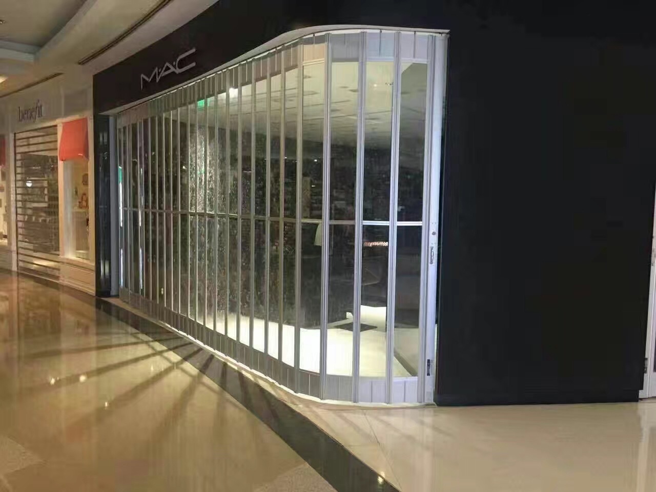 可推拉折叠式门,新型折叠门,家用折叠式推拉门(第3页)_大山谷图库