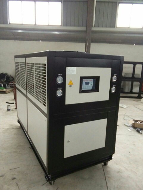 浙江维修冷水机制冷厂家对冷水机检修维护有着丰富经验的技术人员