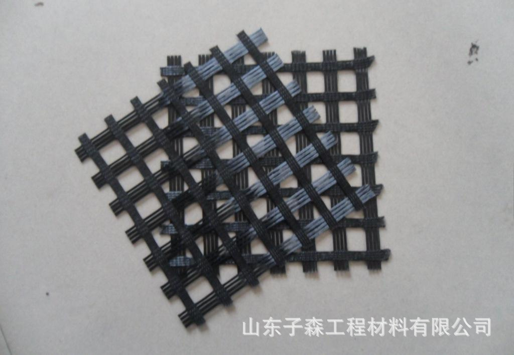 MTQ1NzEyNTI2MzYyNi02NjA4ODI0Mj