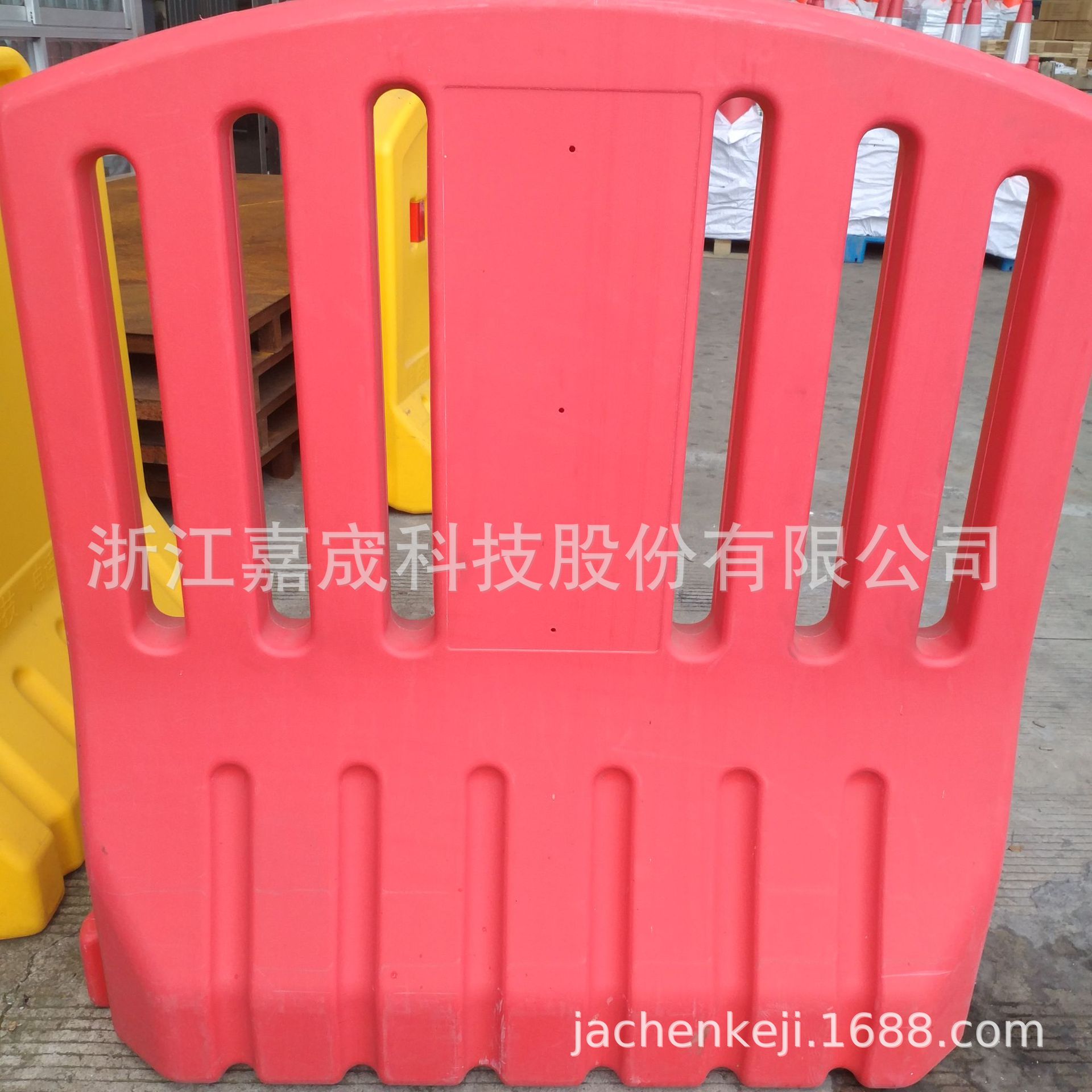 嘉宬科技 新料150cm水马防撞桶 隔离墩道路围挡 市政交通设施