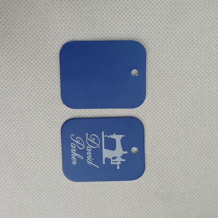 优惠销售牛白卡纸服装纸卡吊牌电器纸卡吊牌防伪环保折叠可印纸质