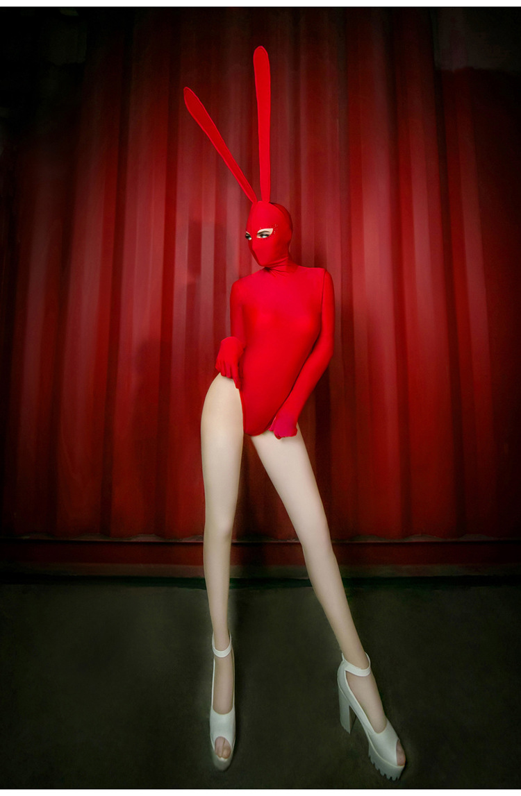 Bodysuit in Action