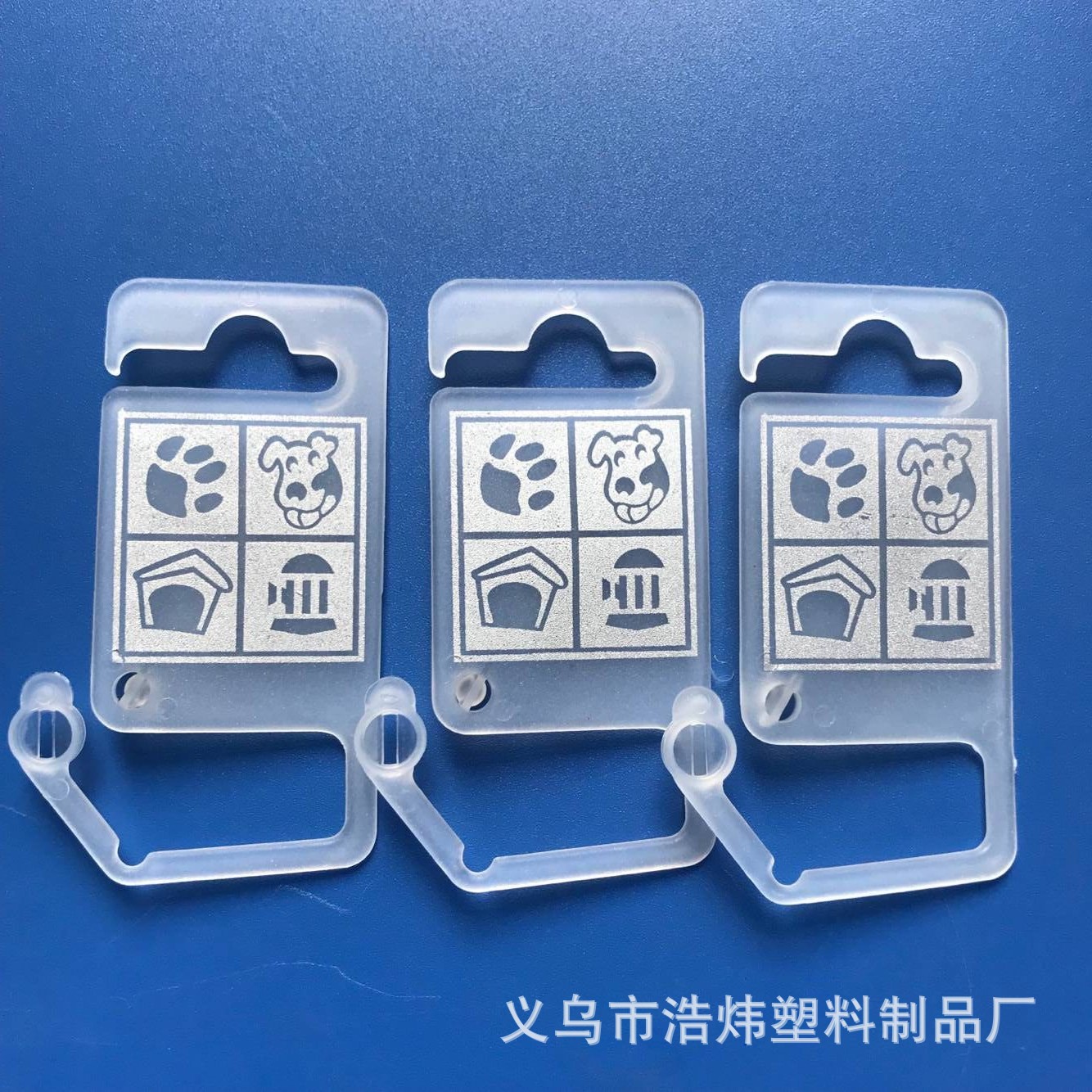 义乌专业工厂供应优质低价塑料挂钩皮带挂钩 宠物挂钩，量大从优