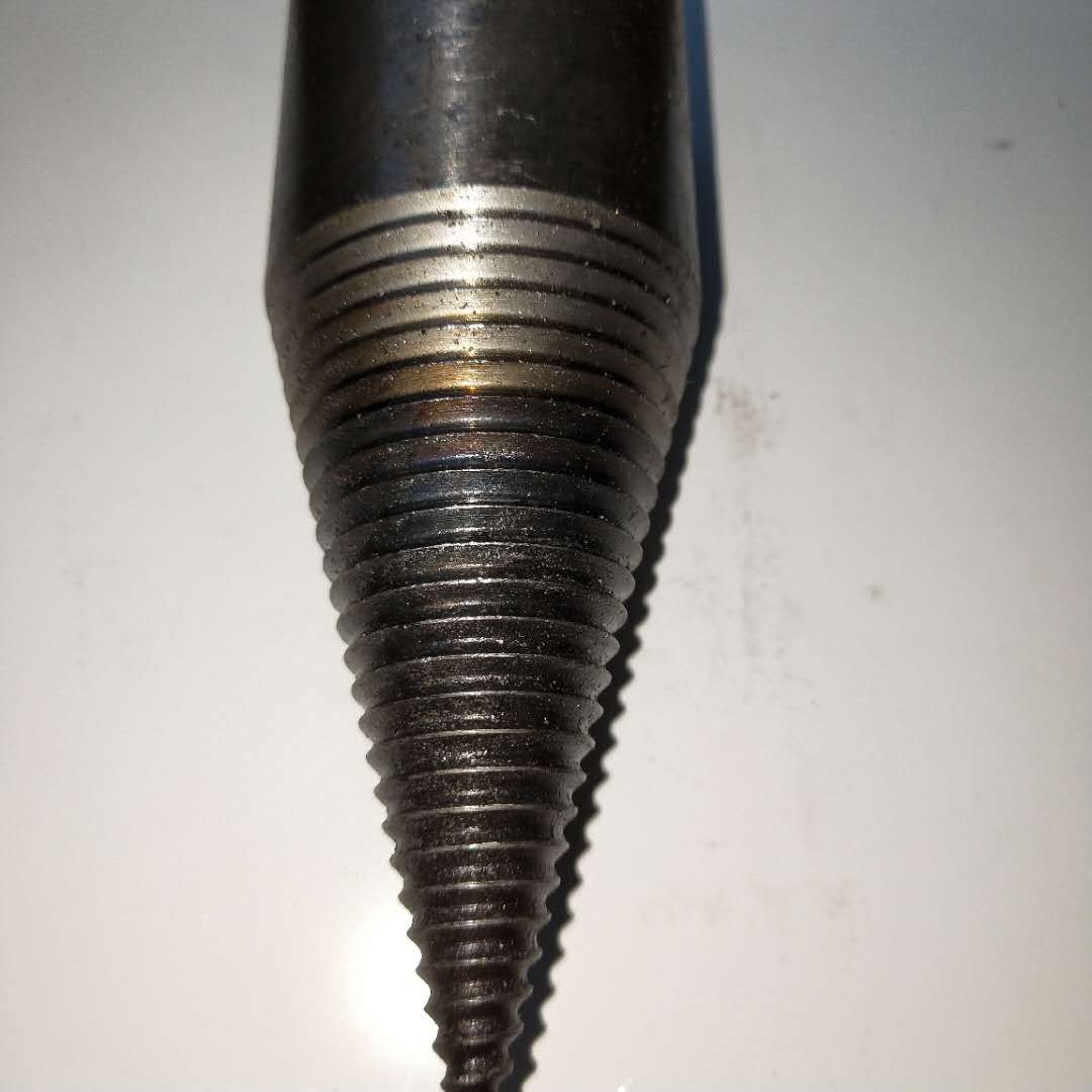 水钻式劈柴钻头加转换头电锤或者冲击钻也可用 直径大使用更方便