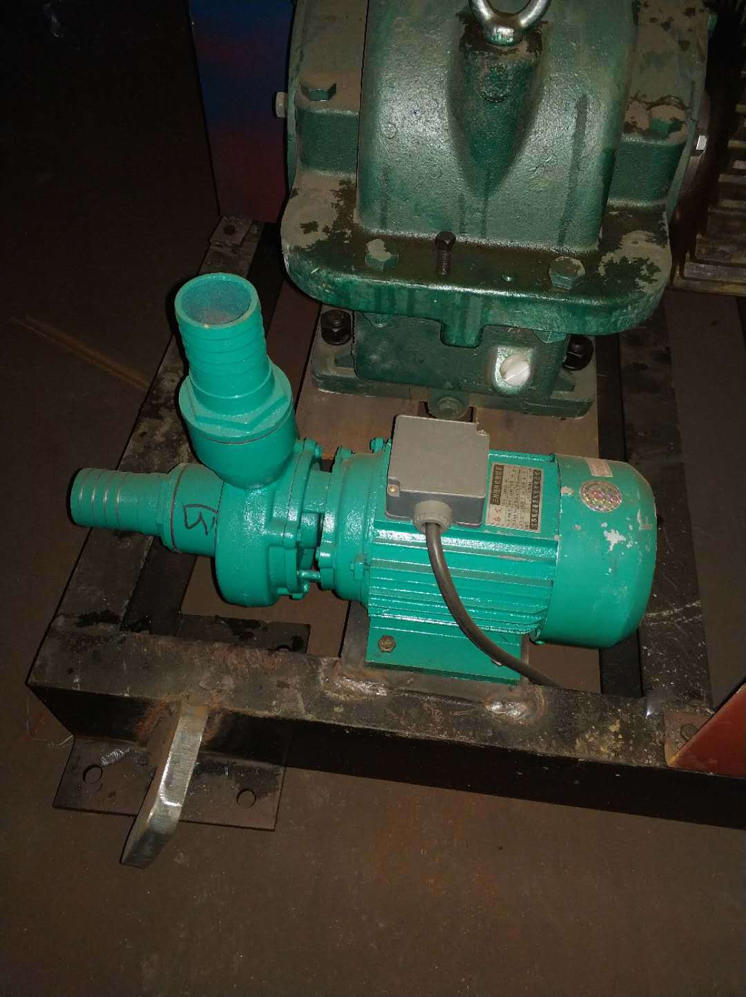 JS500混凝土搅拌机专用水泵|ru