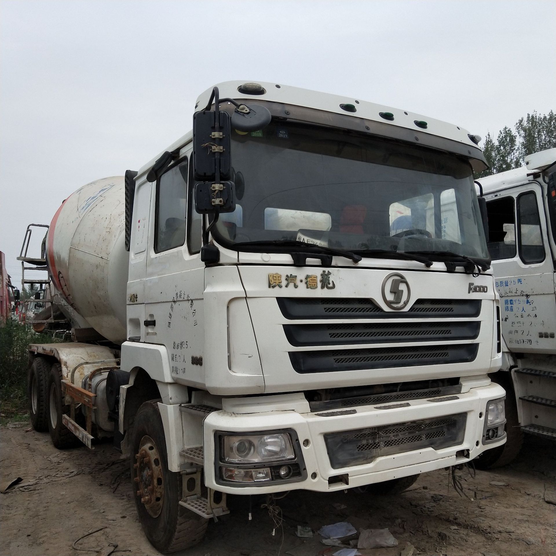 转让二手陕汽德龙水泥搅拌车 二手12方14方商混凝土搅拌罐车 原版