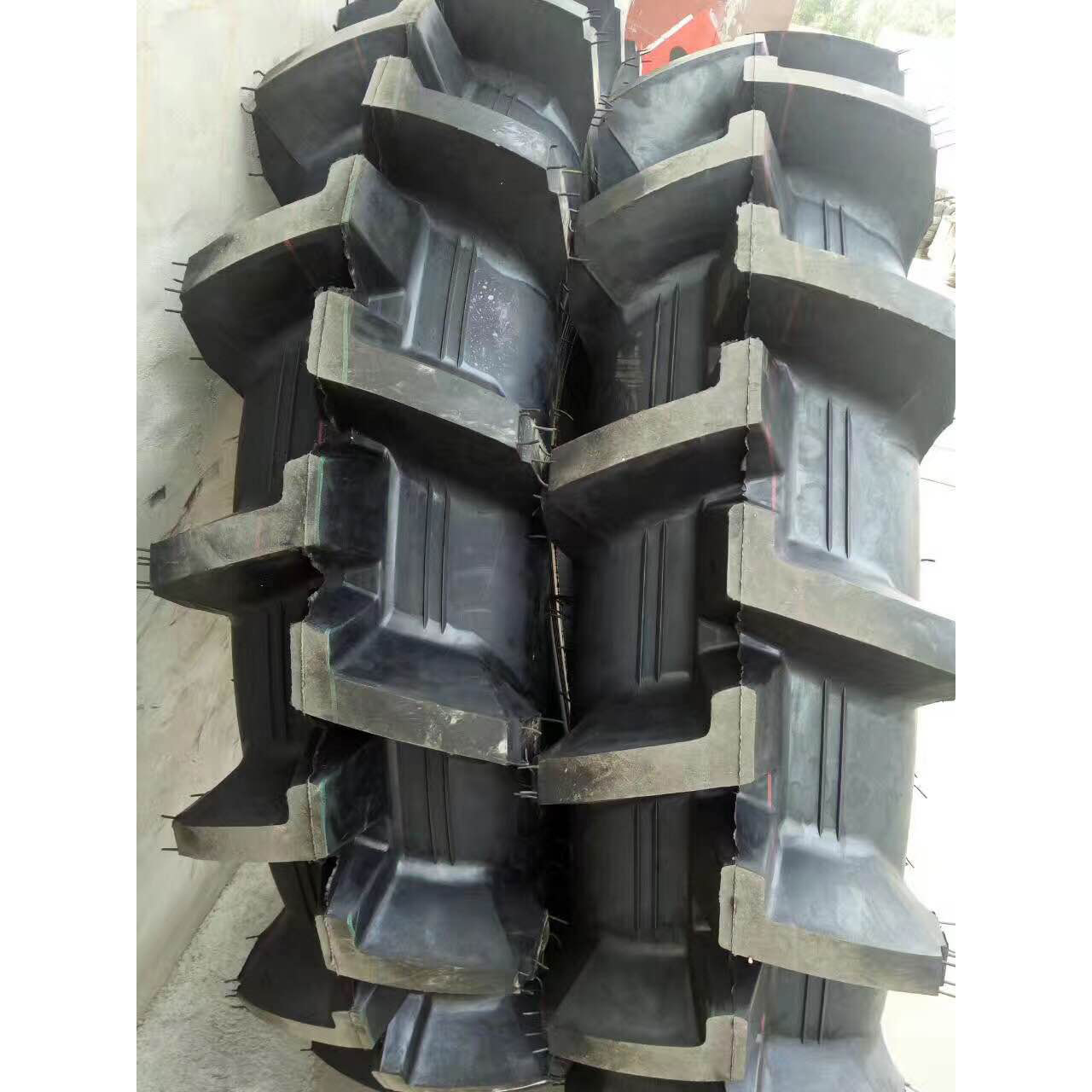 厂家供应 13.6-38 现货 拖拉机轮胎 农用水田高花轮胎