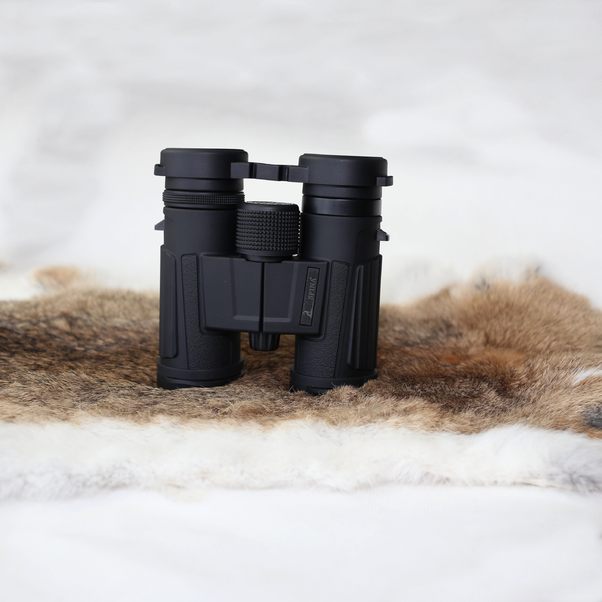 spina 8x32口径高清防水望远镜