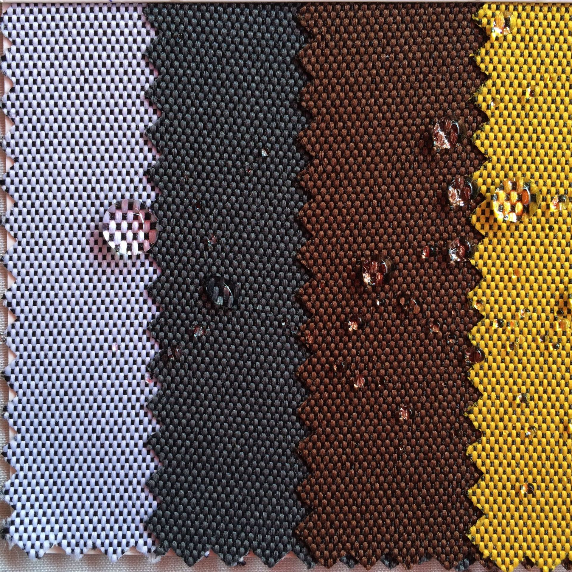 现货供应600D双色阳离子PU防水600D舞龙布阳离子PU防水双色舞龙布