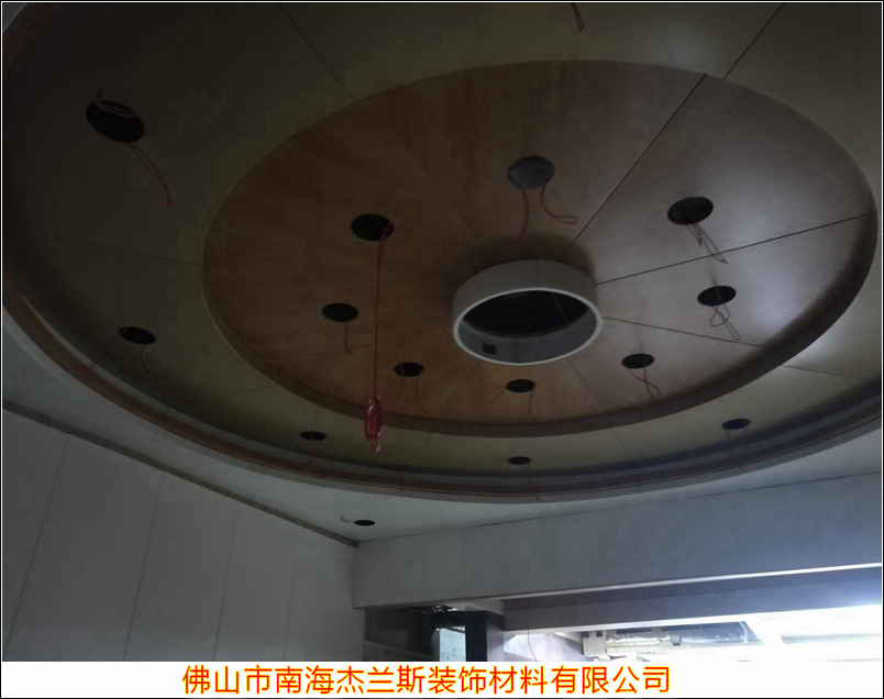 南京铝幕墙 阳极氧化铝单板 雕花铝板报价