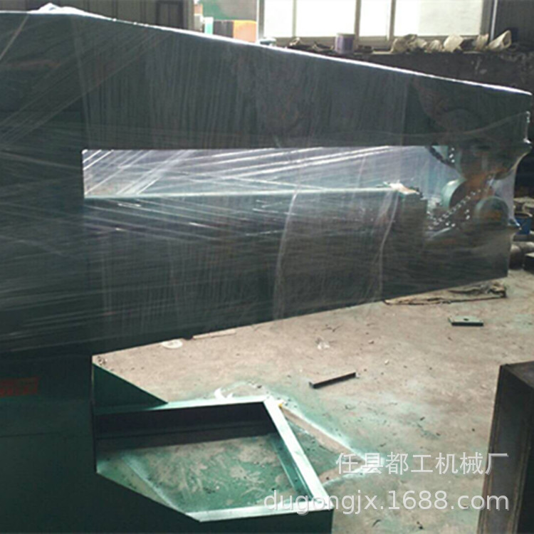 旧油桶切割机桶身分离机剖桶机废旧油桶回收厂切桶身桶盖设备