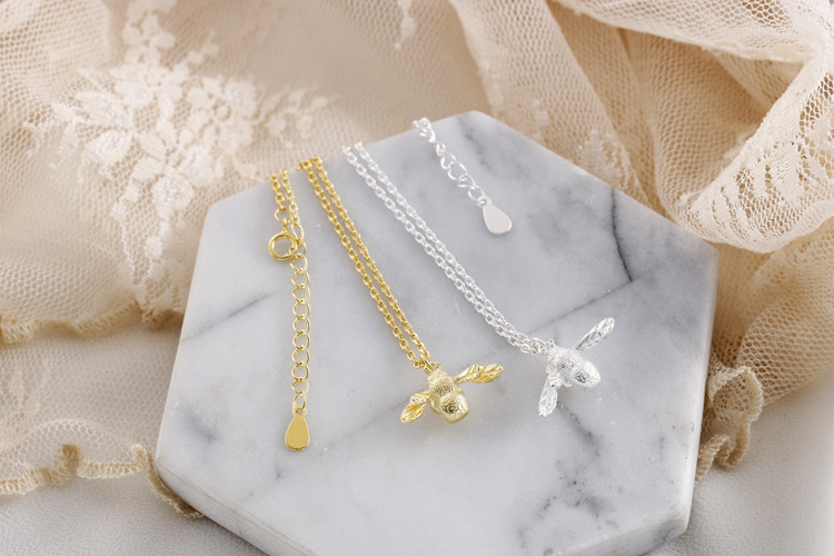 Bee Bracelet Image 5