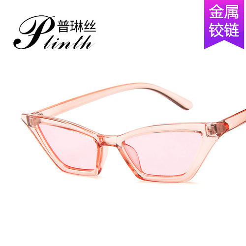 Cross-border Western and European fashion cat-eye sunglasses for women, small frame, black, transparent sunglasses, metal hinges