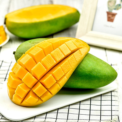 fresh fruit Hainan Qingmang 8 pounds 5 pounds Mango peel Miscarriage Straight