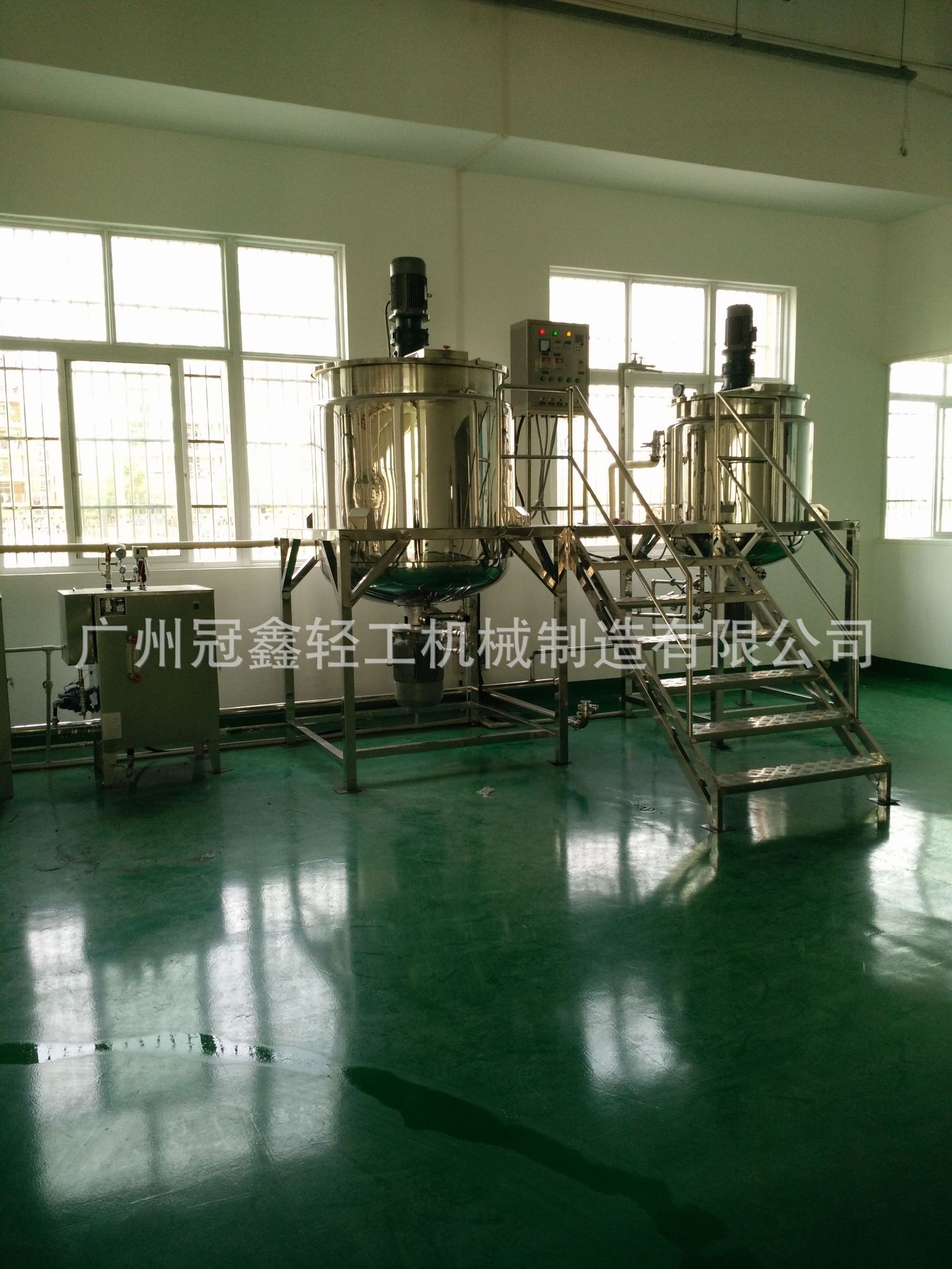 1吨洗发水加热搅拌洗罐 蒸汽加热搅拌锅 食品中草药膏加热搅拌罐