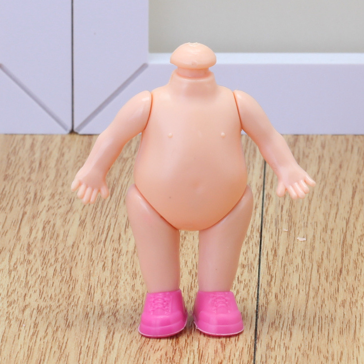 Small size confused doll two-inch and half-8cm doll body beautiful knot handmade pig height about 5.5cm shoes