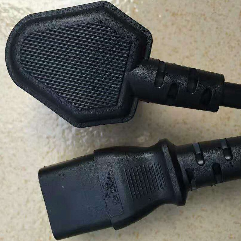 pvc黑色80度颗粒 无异味 黑色PVC环保 注塑级PVC黑色45P插头原料