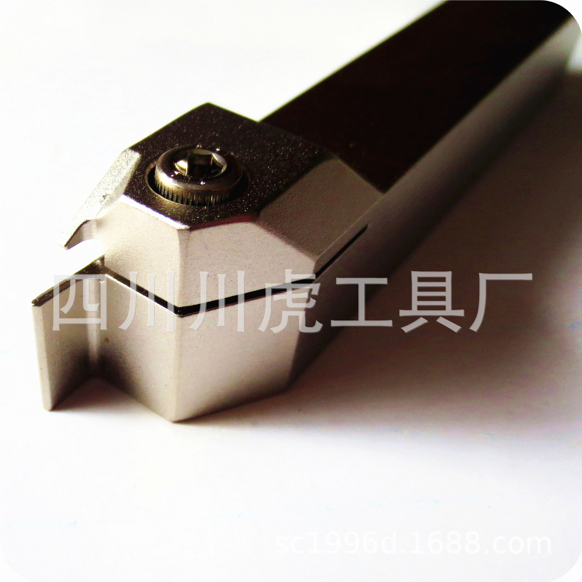 成都千木外切槽刀/KiloWood切断刀/千木槽刀杆：GDAL1616H200-08