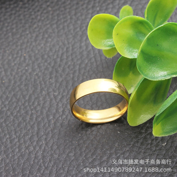 fashionable glossy ring stainless steel