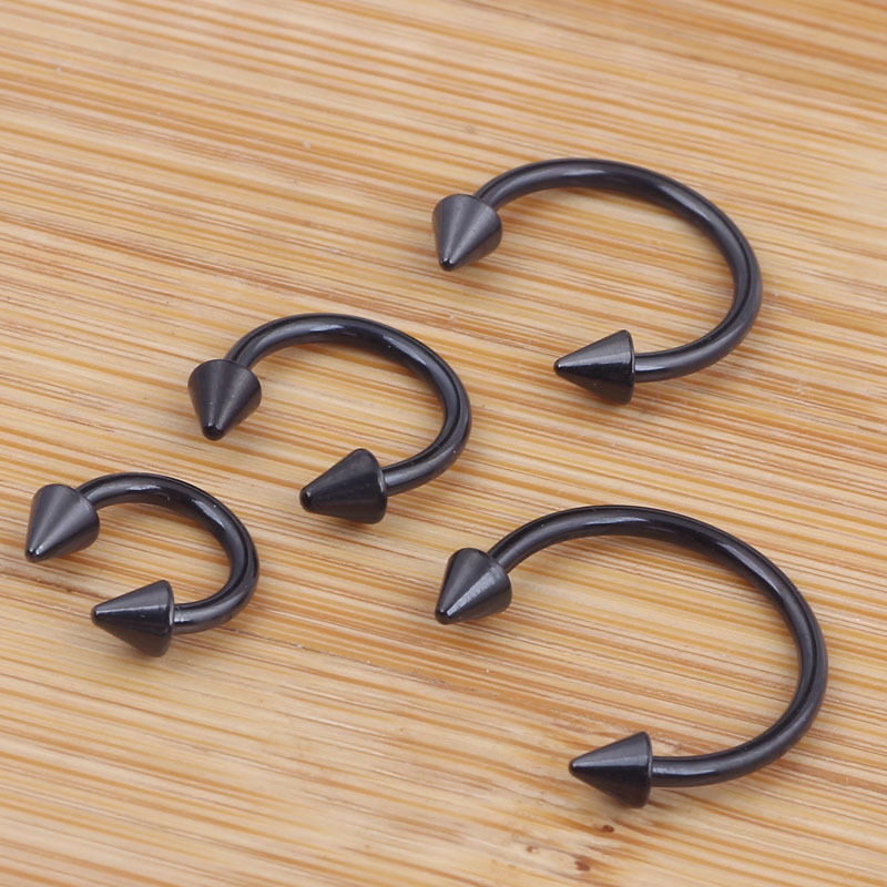 Pointed titanium steel lip stud product view
