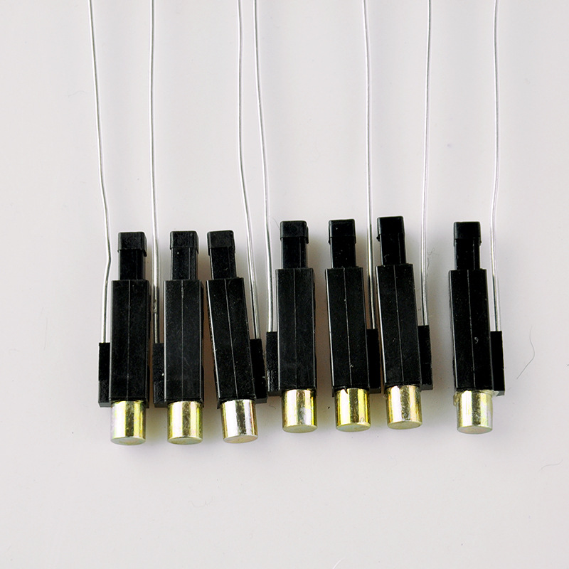 供应打火机散件电子压电一次性塑料儿童电击玩具配件  长线定制款