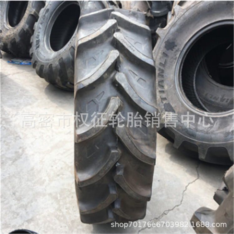 现货销售农用拖拉机子午线轮胎360/70R24人字钢丝胎