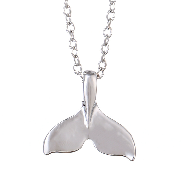 Labret stud lip piercing jewelry styling detail